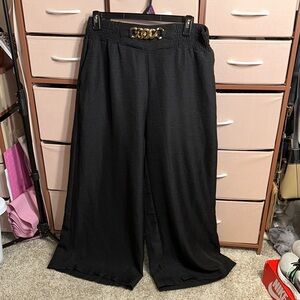 SHEIN Black Wide-Leg Trousers with Gold Chain Detail